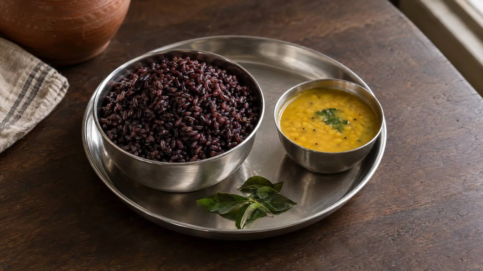Kala chawal khane ke fayde aur nuksan (black rice)